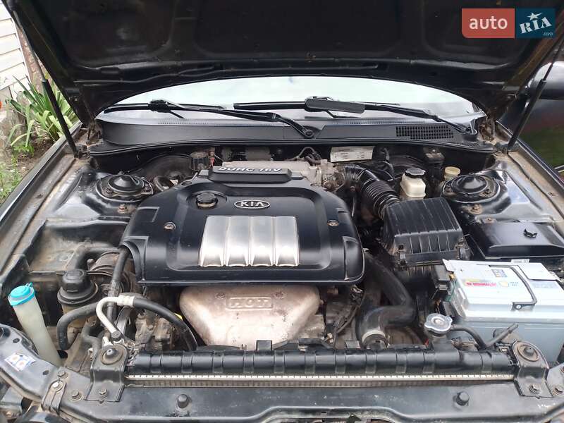 Седан Kia Magentis 2006 в Сумах