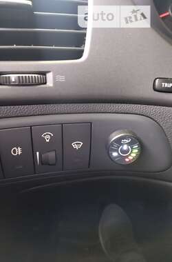 Седан Kia Magentis 2009 в 