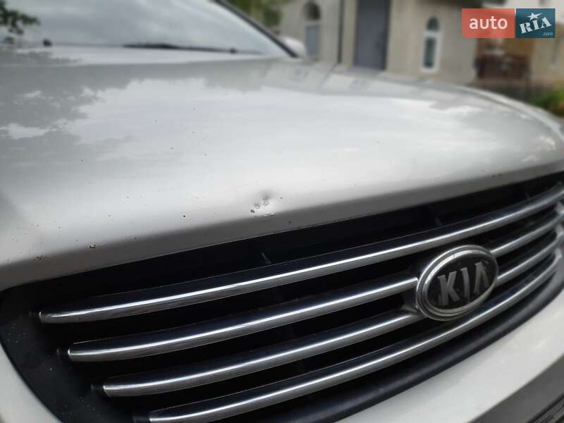 Седан Kia Magentis 2008 в Львове