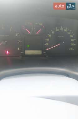 Седан Kia Magentis 2004 в Монастириській
