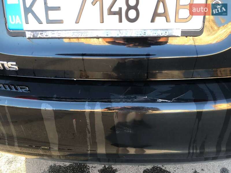 Седан Kia Magentis 2008 в Ужгороді