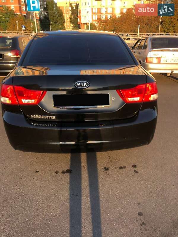 Седан Kia Magentis 2008 в Ужгороді