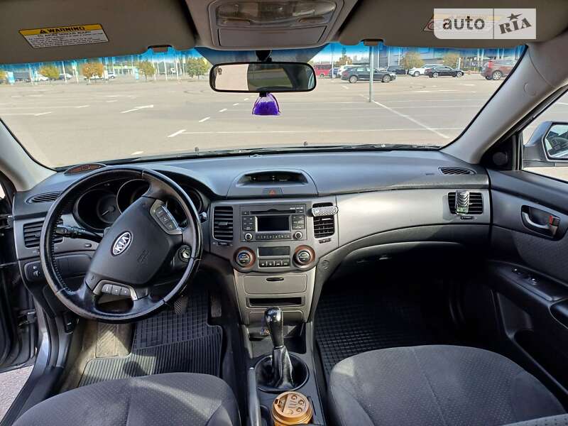 Седан Kia Magentis 2008 в Києві