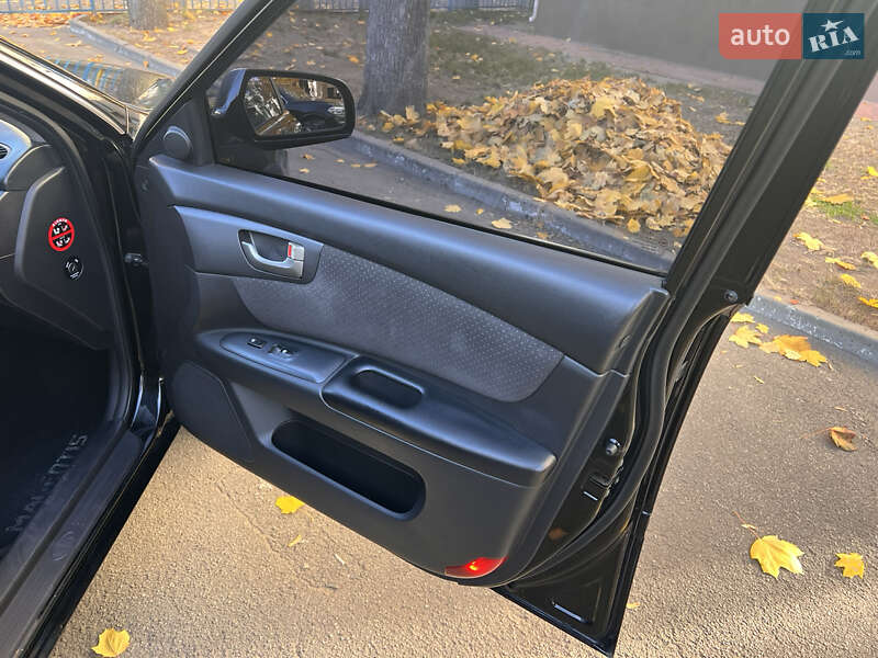Седан Kia Magentis 2008 в Киеве