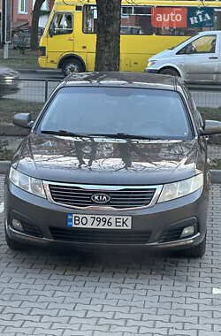 Седан Kia Magentis 2008 в Шумске