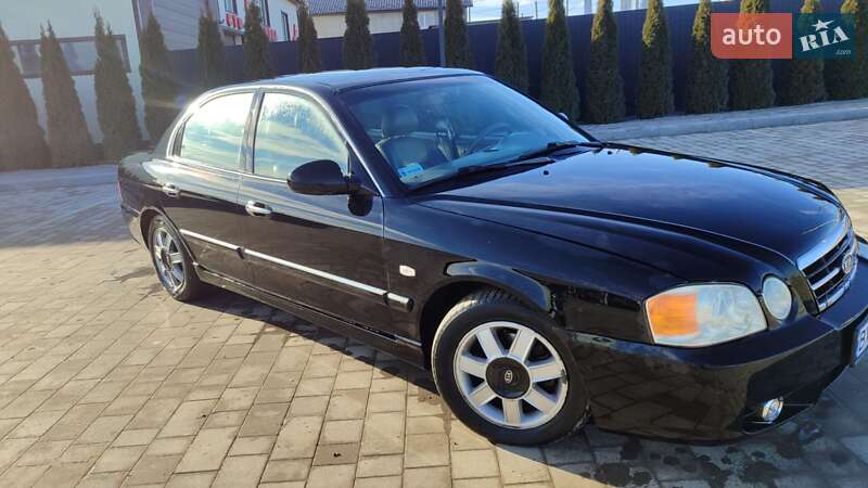 Седан Kia Magentis 2003 в Львові