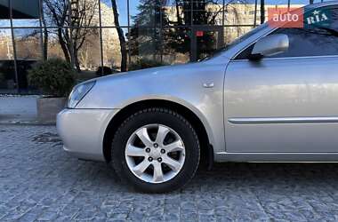 Седан Kia Magentis 2008 в Львові