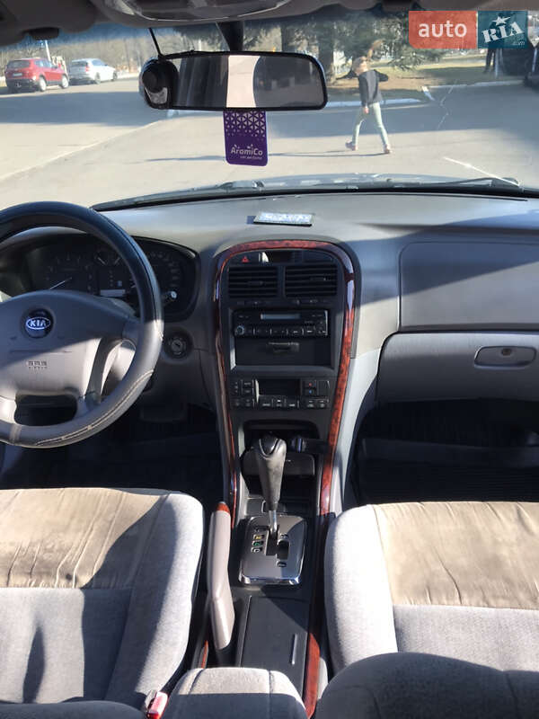 Седан Kia Magentis 2004 в Рівному