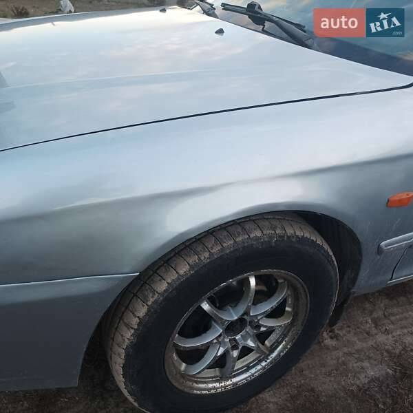 Седан Kia Magentis 2001 в Микуличах