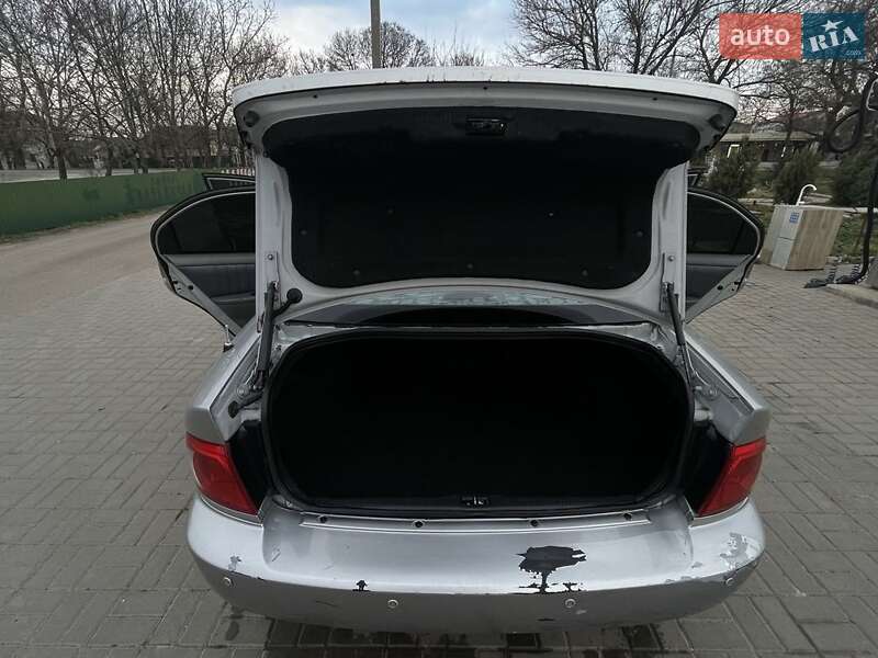 Седан Kia Magentis 2003 в Одесі