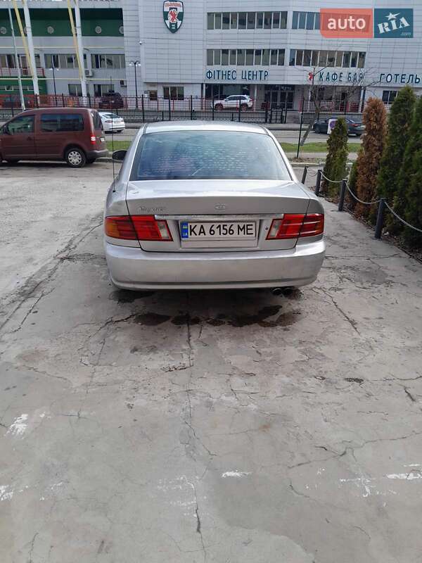 Kia Magentis 2002