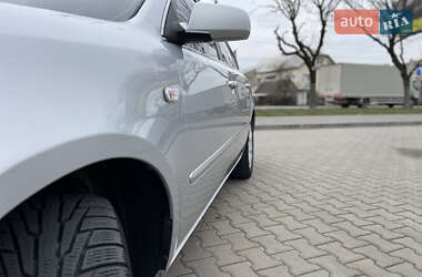 Седан Kia Magentis 2006 в Ивано-Франковске