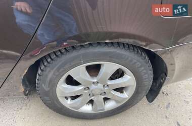 Седан Kia Magentis 2008 в 