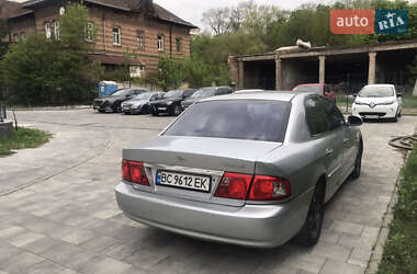 Седан Kia Magentis 2004 в 