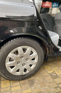 Седан Kia Magentis 2006 в 