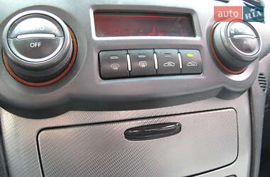 Седан Kia Magentis 2008 в 