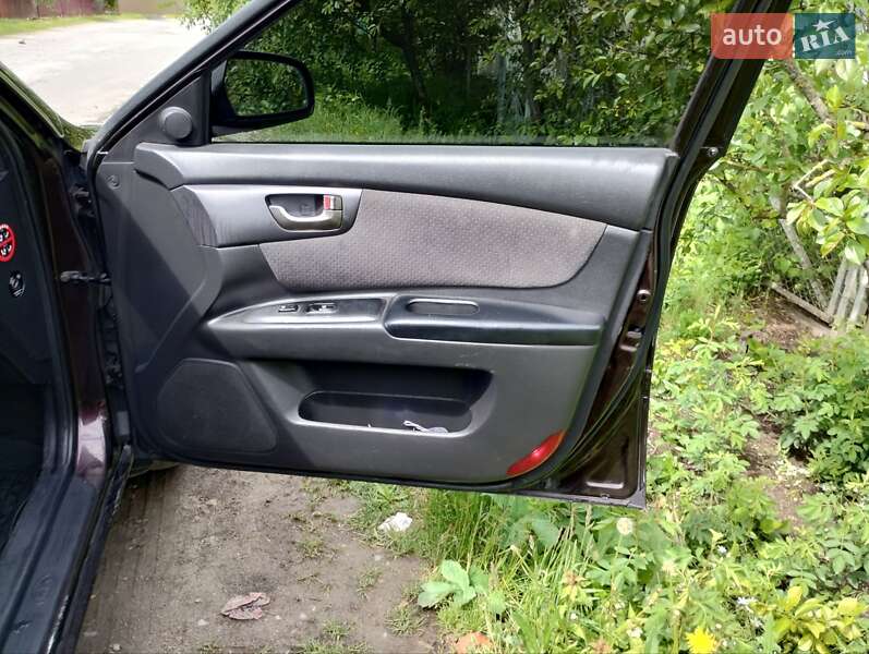 Седан Kia Magentis 2007 в Новой Ушице