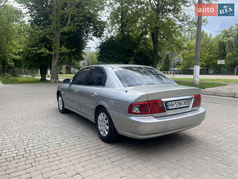 Седан Kia Magentis 2002 в Одессе