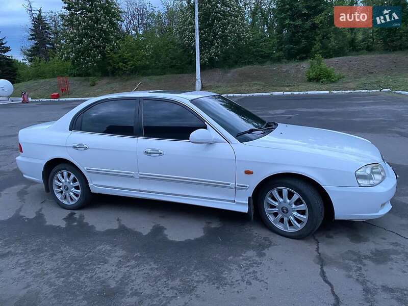 Седан Kia Magentis 2001 в Краматорську