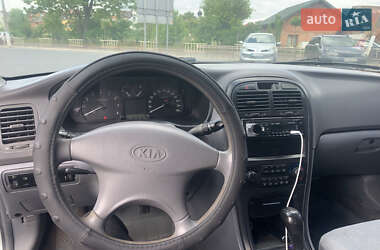Седан Kia Magentis 2003 в 
