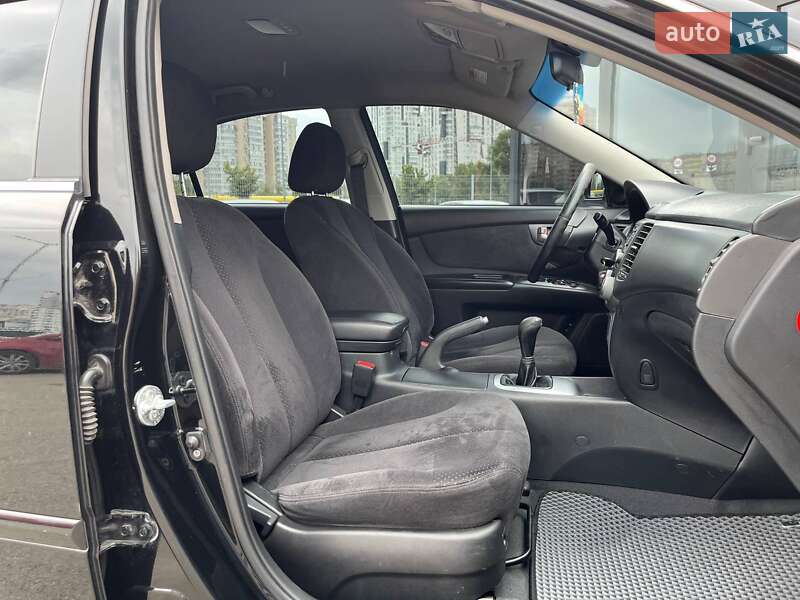 Седан Kia Magentis 2008 в Киеве