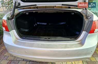 Седан Kia Magentis 2009 в 