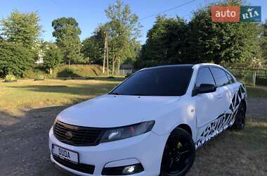 Седан Kia Magentis 2008 в Калуші