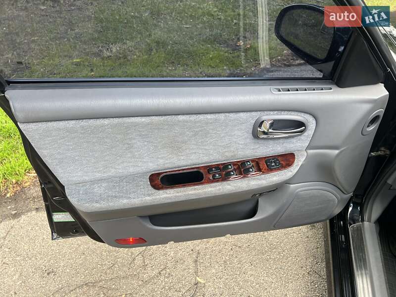 Седан Kia Magentis 2004 в Луцке