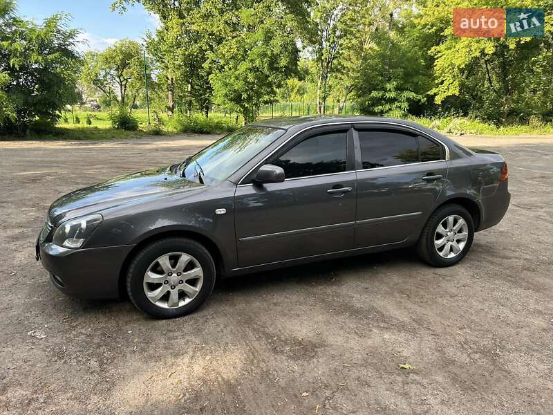 Седан Kia Magentis 2008 в Львове