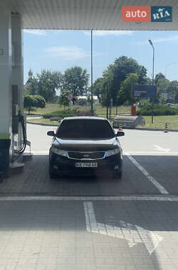 Седан Kia Magentis 2008 в Ужгороде