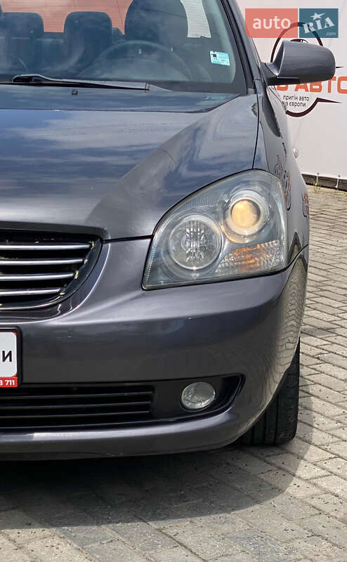 Седан Kia Magentis 2006 в Ровно