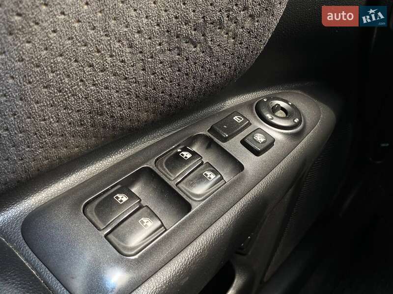 Седан Kia Magentis 2007 в Киеве