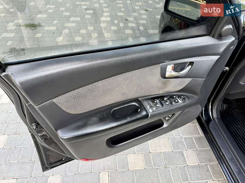 Седан Kia Magentis 2008 в Одессе