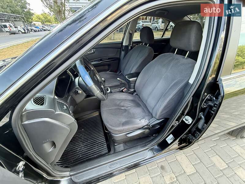 Седан Kia Magentis 2008 в Одессе