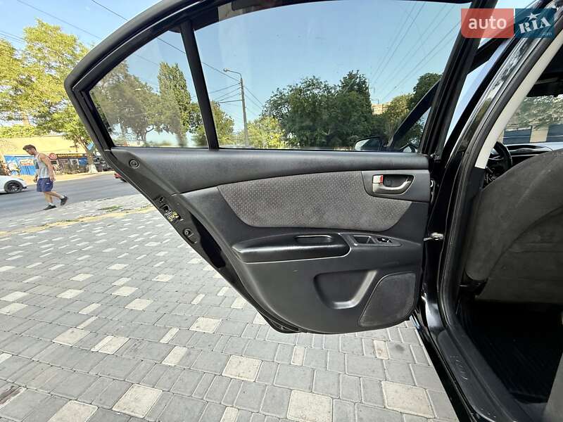 Седан Kia Magentis 2008 в Одессе