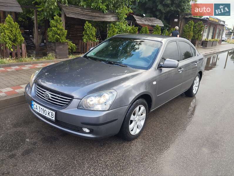 Седан Kia Magentis 2006 в Мироновке