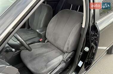 Седан Kia Magentis 2009 в 