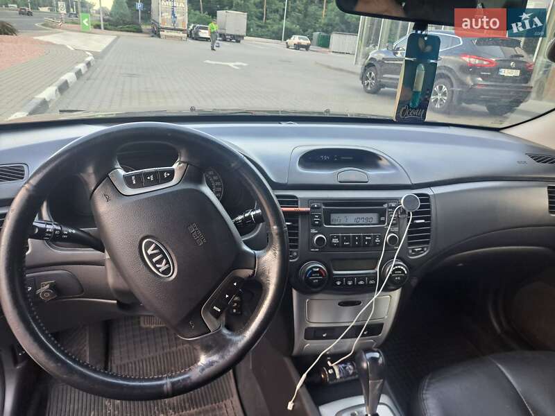 Седан Kia Magentis 2008 в Києві