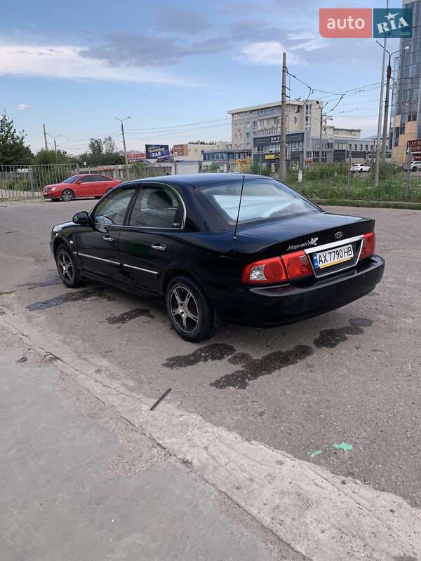 Седан Kia Magentis 2004 в 