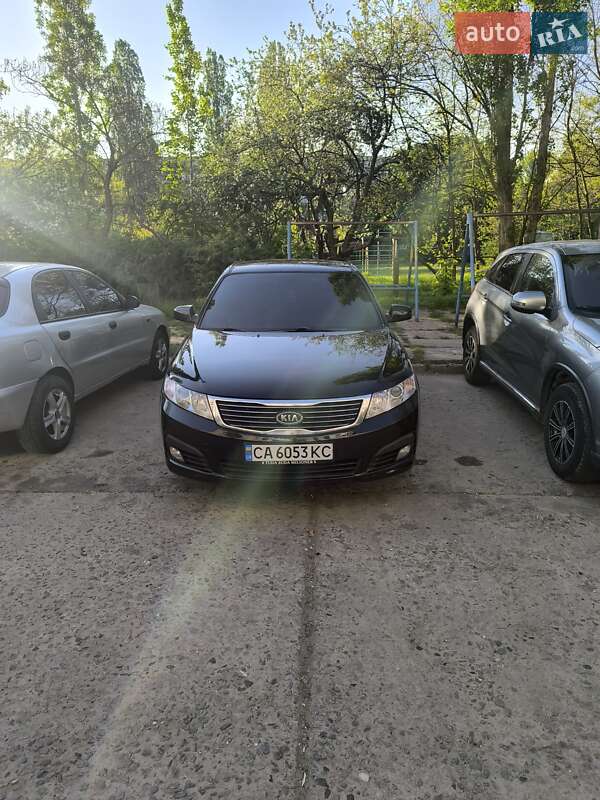 Седан Kia Magentis 2008 в Каневі