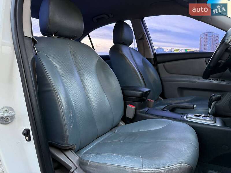Седан Kia Magentis 2008 в Києві