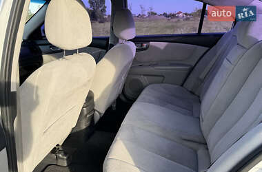Седан Kia Magentis 2008 в 