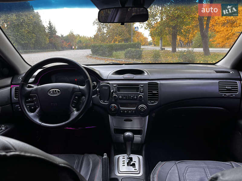 Седан Kia Magentis 2008 в Миргороді