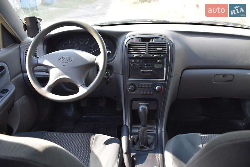 Седан Kia Magentis 2004 в Олександрії