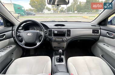 Седан Kia Magentis 2006 в  фото 14 Седан Kia Magentis 2006 в