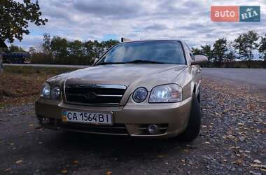 Седан Kia Magentis 2003 в  Седан Kia Magentis 2003 в