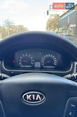 Седан Kia Magentis 2008 в 