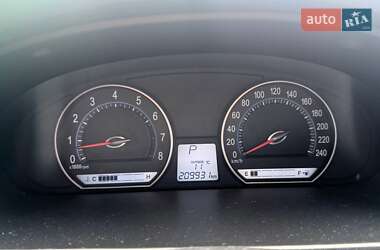 Седан Kia Magentis 2008 в  фото 18 Седан Kia Magentis 2008 в