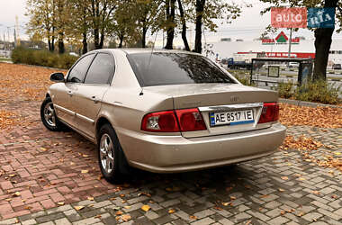 Седан Kia Magentis 2006 в  фото 10 Седан Kia Magentis 2006 в