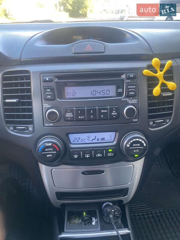 Седан Kia Magentis 2007 в Тернополе